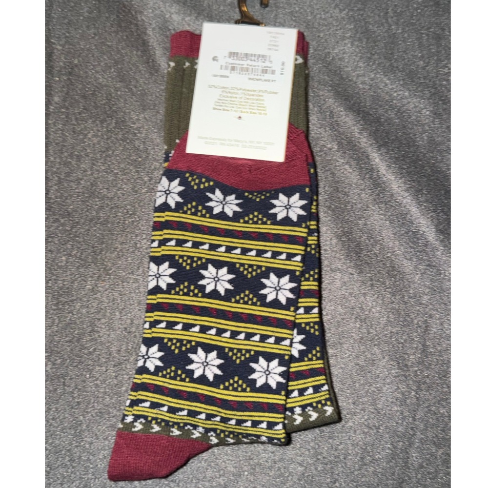Sun + Stone Mens Fair Isle Snowflake Crew Socks Green Navy Burgundy REPREVE New